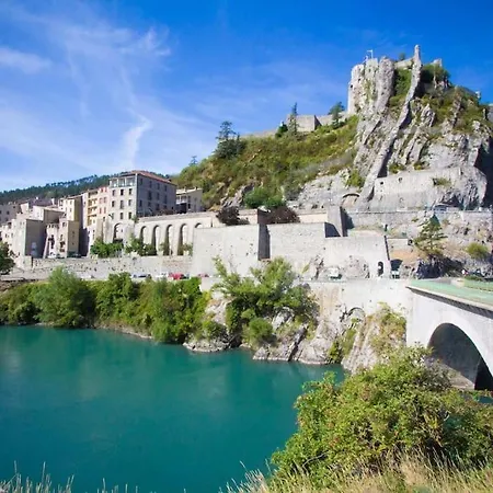 Ferienwohnung Le Cocon De Sisteron Exterior foto